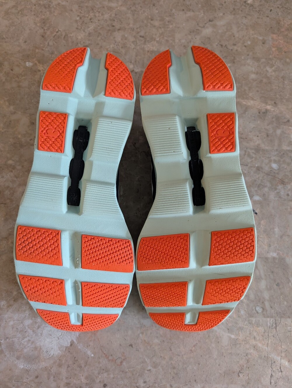 On Running Cloudgomoster ' Undyed White Creek, Max Cushioned Shoes Men Size 11.5 - Picture 10 of 12